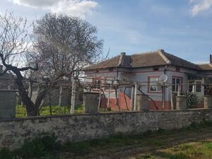 Renovated House in General Toshevo - Spasovo village 