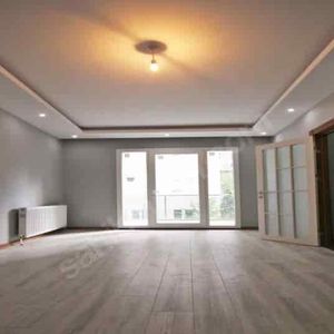 Elegnet 2+1 apartment for sale in Istanbul