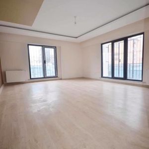 2+1 Apartment For Sale In Istanbul