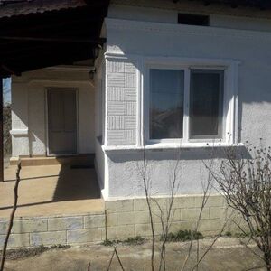 Renovated house with 2 Bedrooms and 1 Bathroom near Balchik