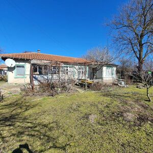  rural house near Balchik and the sea 