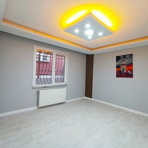 2 bedroom apartment available for a very good price Istanbul