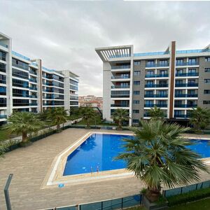 2+1 Apartment For Sale In Beylikduzu Istanbul