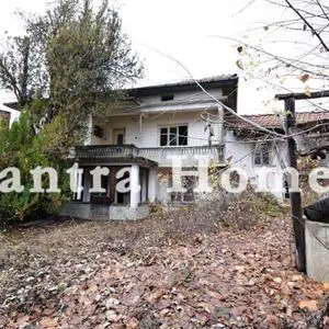 Spacious 2-story house in village near Veliko Tarnovo