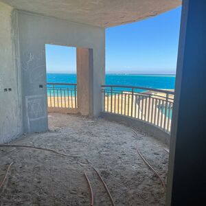 B45- 1 BDR.Apartment in Hurghada with beach /installments 