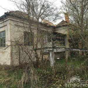 cheap house on a lovely location 