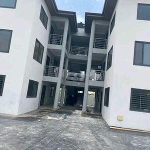 Exexutive 3Bedroom Apartment @ North legon/+233243321202