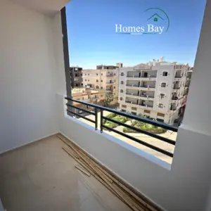 2 bedrooms with balcony- beach in walking distance!