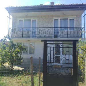 A 4-bed house in a peaceful town near Varna